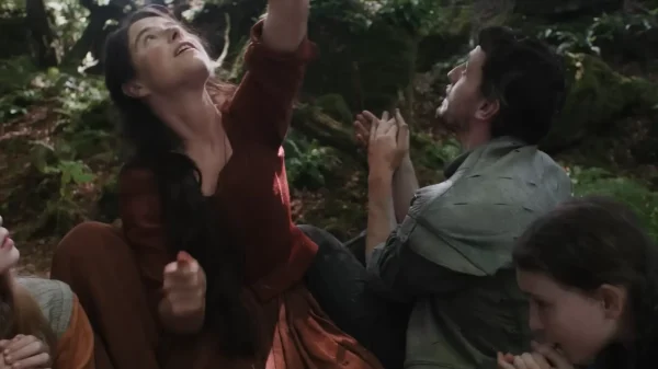 クロエ・ジャオ監督に「彼女しかいない」と完全指名されたジェシー・バックリーの存在感