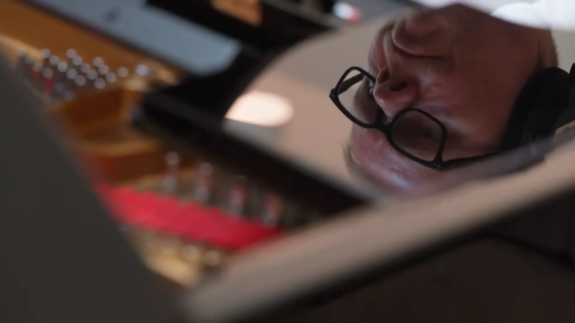 映画『ハムネット』の音楽を担当した作曲家のマックス・リヒター