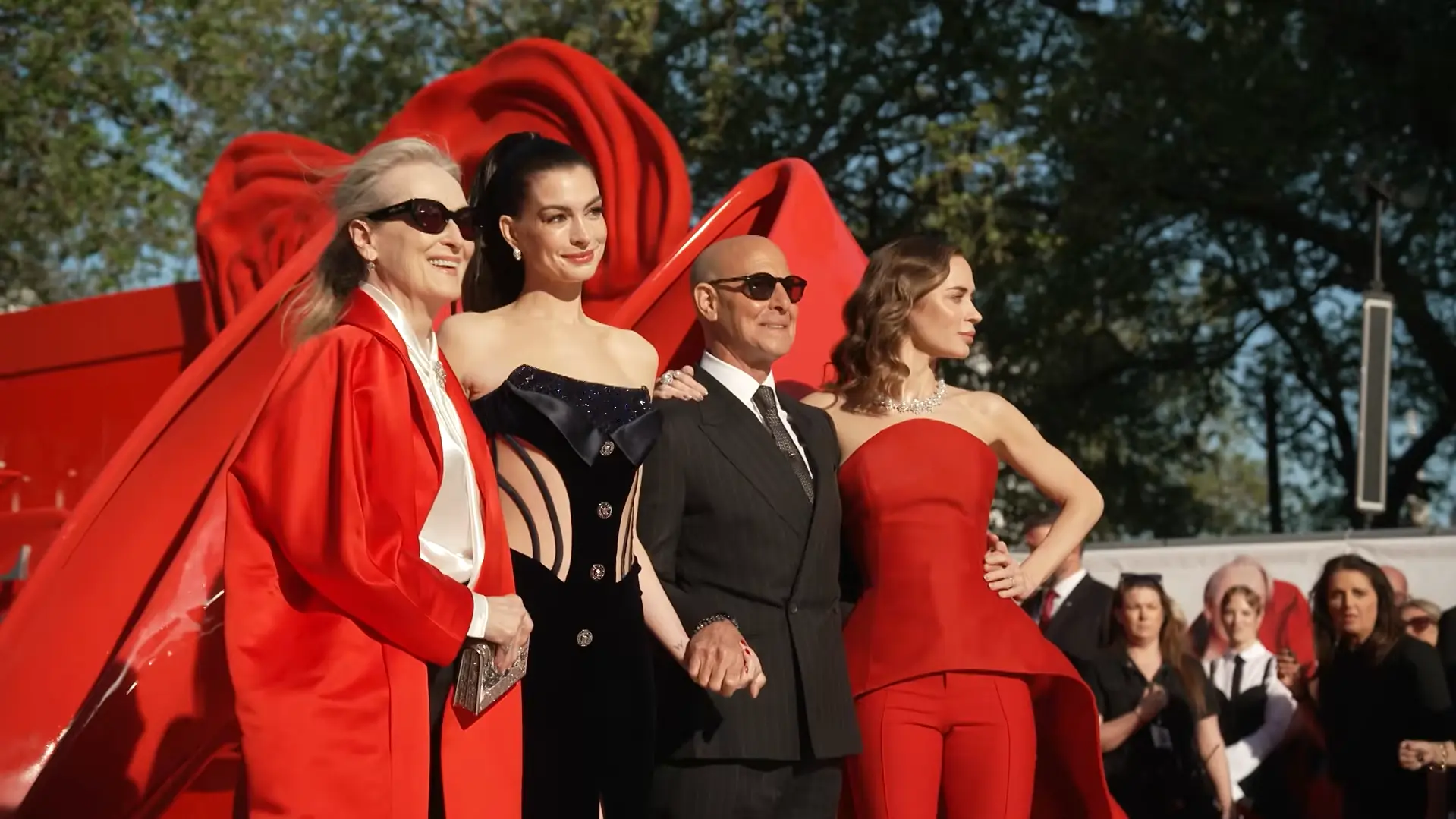 『プラダを着た悪魔2』ロンドンプレミアに集結した主要キャスト4人