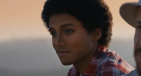 映画『Michael マイケル』で描かれるステージ外での孤独な素顔